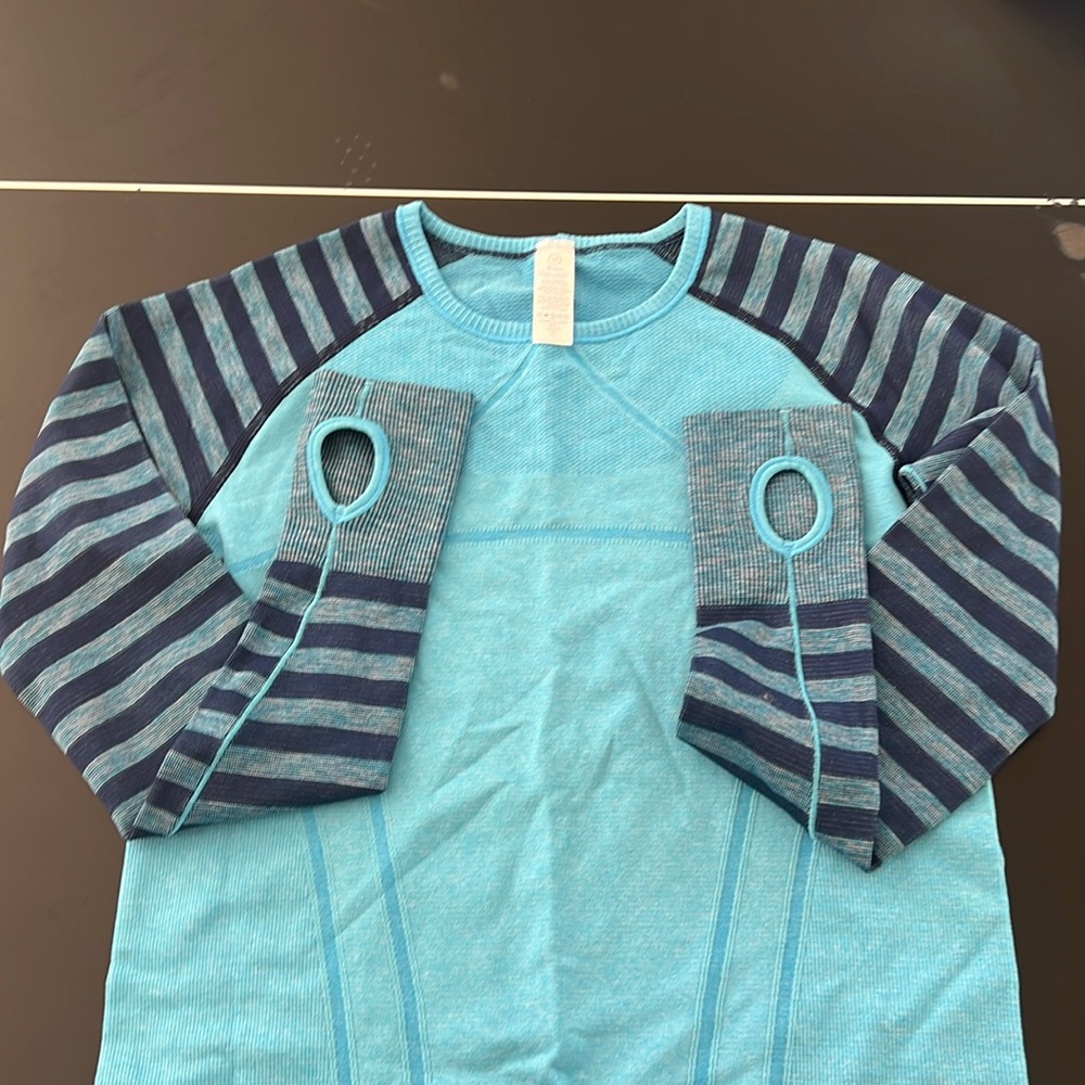 Like New Ivivva Long Sleeve Shirt 14 Or S